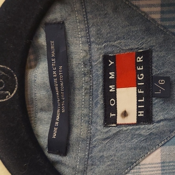 TOMMY HILFIGER Oxford Plaid Short Sleeve Button Down Shirt - Picture 2 of 10